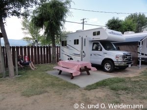 Das Wohnmobil auf dem Stellplatz