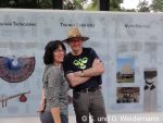 Marina und Olaf vor dem ethnologischen Museum